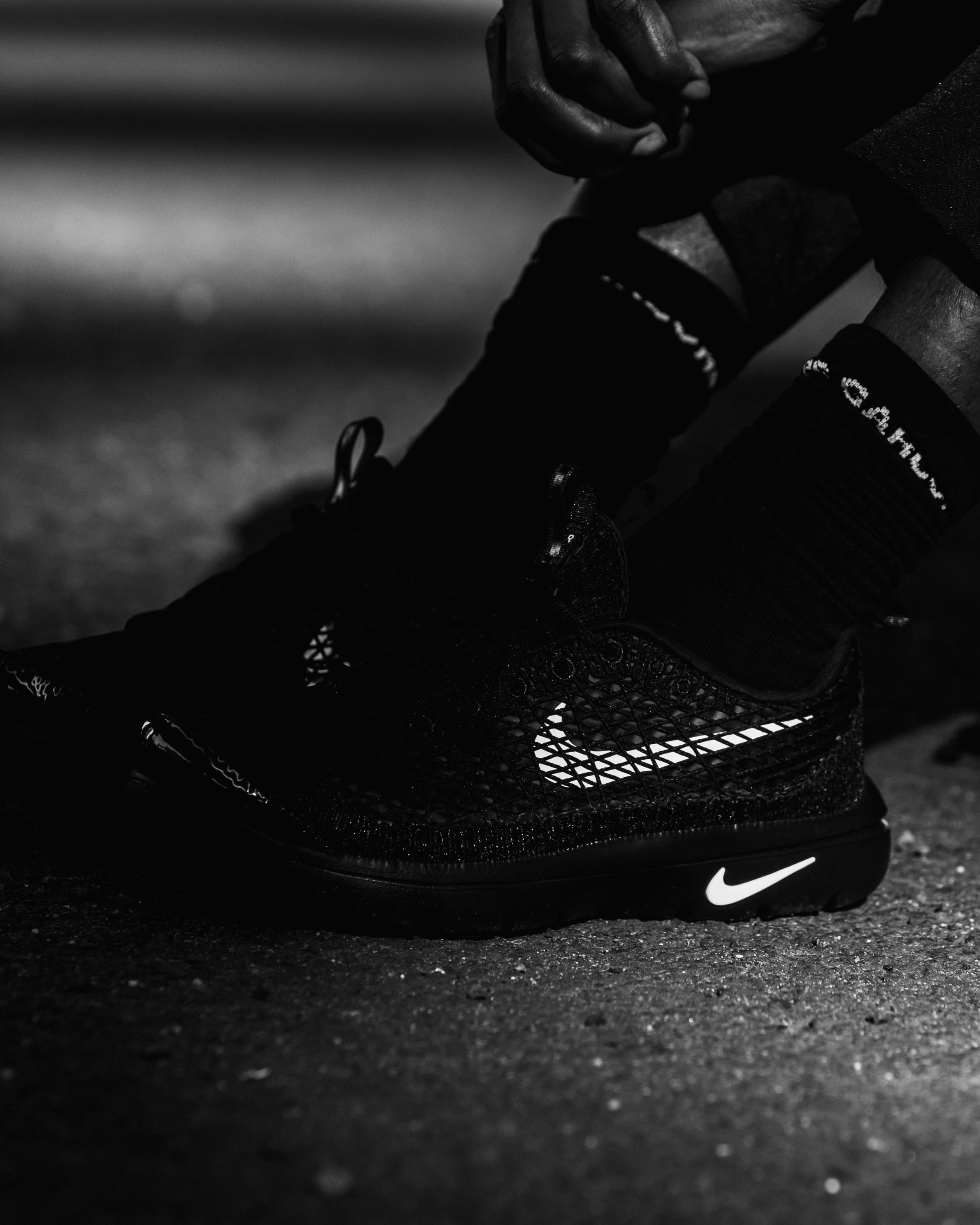 エックスプラス。ゴメス。 Comme des Garçons Homme Plus x Nike Air Rejuven8 | DSM Los